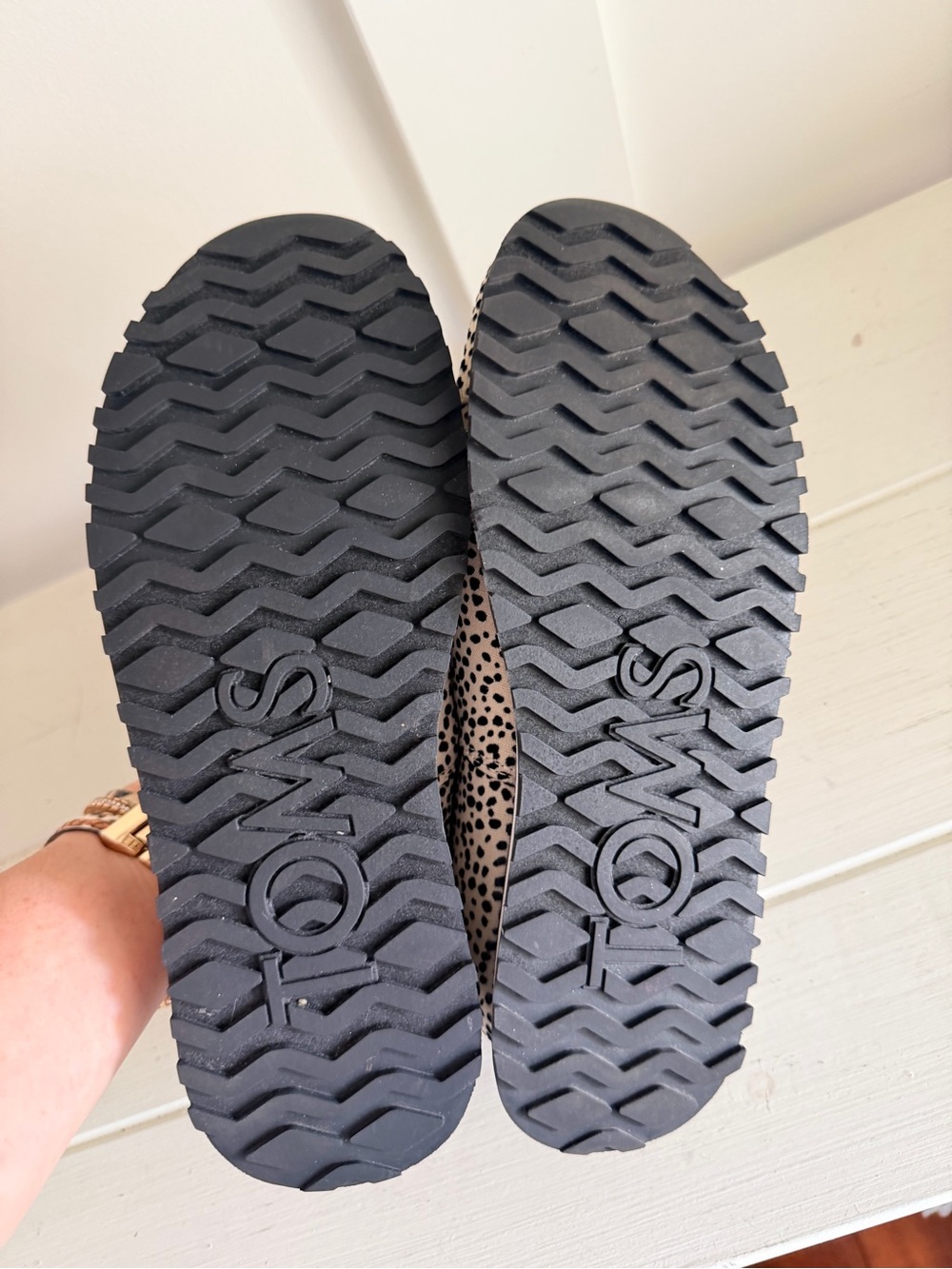 TOMS Alpargata Resident 2.0 Slip On Sneakers Cheetah Dot Patterned Size 8 - Picture 8 of 13